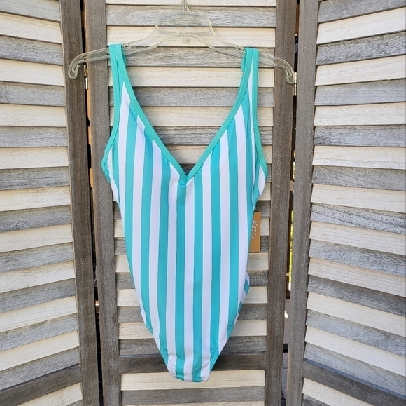 Women's V-Neck Over the Shoulder High Leg One Piece Swimsuit | Kona Sol | 14W - Picture 1 of 8